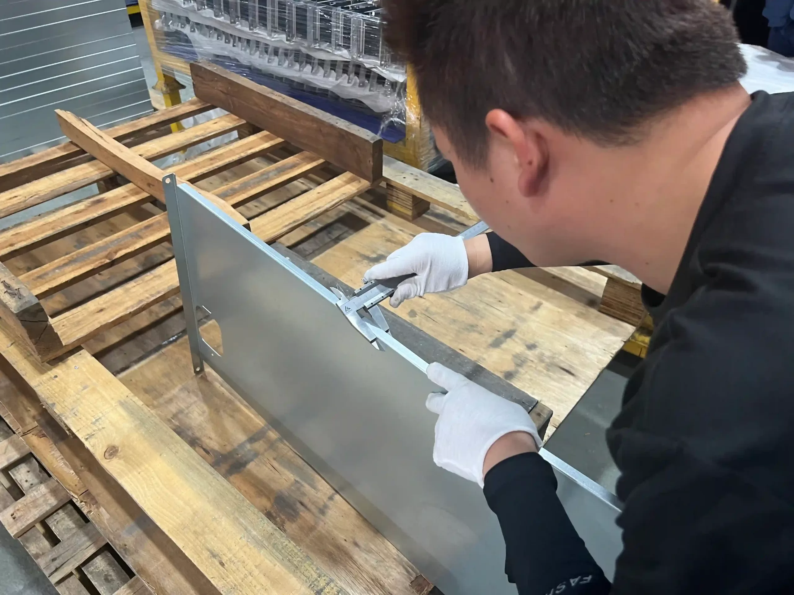 板金プレス部品の品質検査